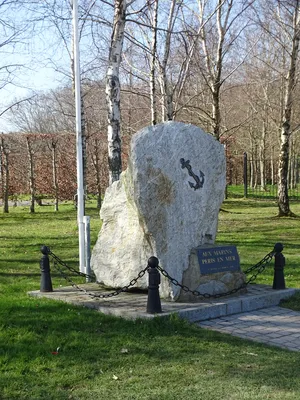 Monument aux Marins péris en Mer à Honfleur