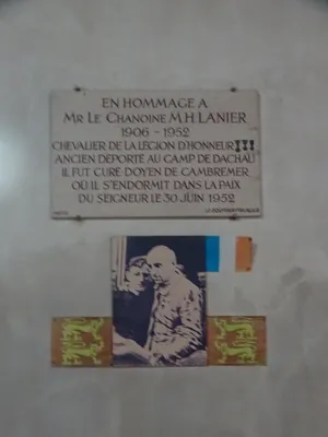 Plaque Chamoine M. H. Lanier à Cambremer