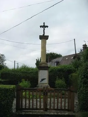 Monument aux morts de Douville-en-Auge