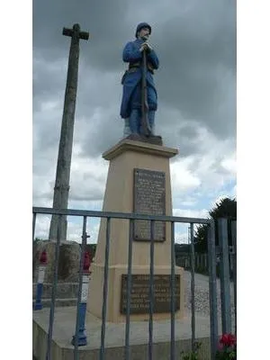 Monument aux morts de Saint-Ouen-des-Besaces