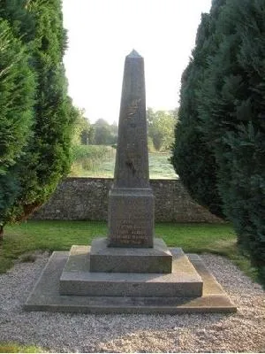 Monument aux morts de Saonnet