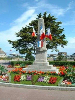 Monument aux morts de Courseulles-sur-Mer