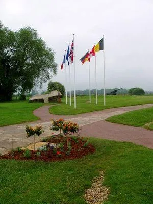 Monument 9e Bataillon de Parachutistes de Merville-Franceville-Plage