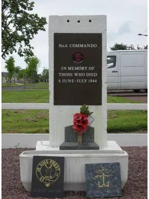 Stèle Soldats britanniques d'Amfreville