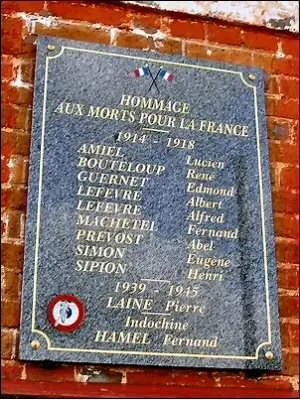 Monument aux morts de Saint-Paul-de-Courtonne à Courtonne-les-Deux-Églises