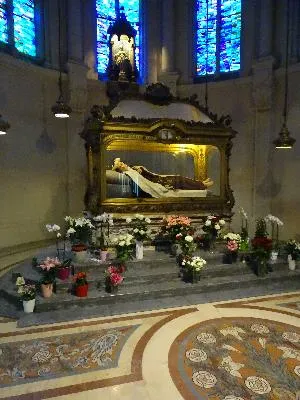 Châsse de Sainte-Thérèse à Lisieux
