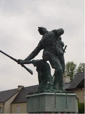 Monument aux morts aux Armées de Bayeux