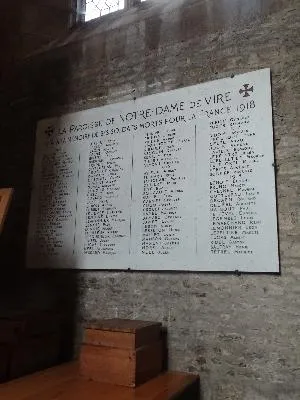 Plaque aux Morts de l'Église Notre-Dame de Vire