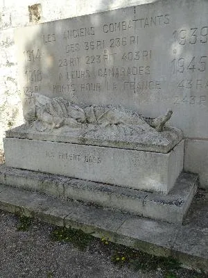 Monument aux anciens combattants de Caen