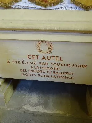 Autel commémoratif 1914-1918 dans l'Église Saint-Martin de Balleroy