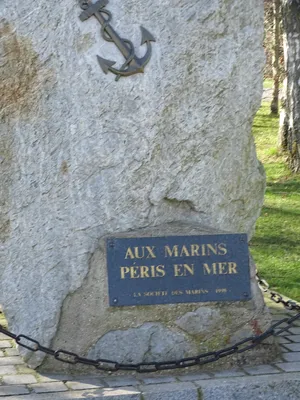 Monument aux Marins péris en Mer à Honfleur