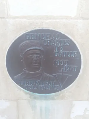 Monument Charles de Gaulle à Caen