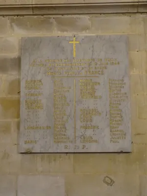 Plaques aux Morts 39-45 de Vieux