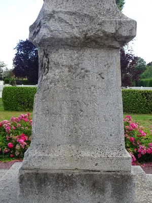 Monument aux Morts de Maltot