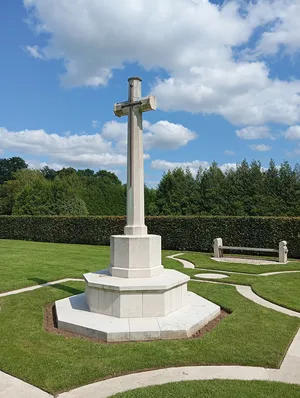 Cimetière militaire britannique de Saint-Désir