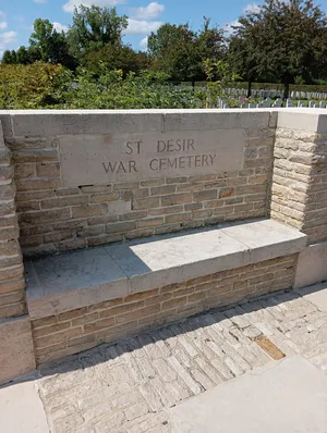 Cimetière militaire britannique de Saint-Désir