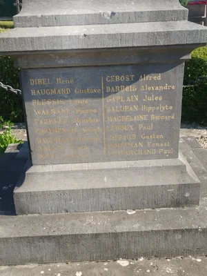 Monument aux Morts de Varaville