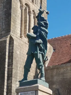 Monument aux Morts de Lion-sur-Mer