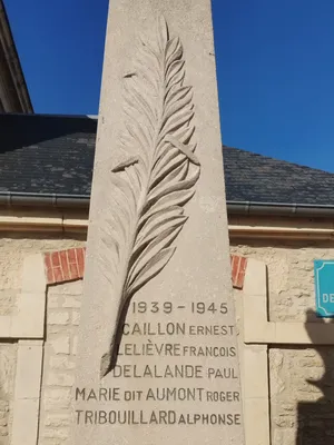 Monument aux Morts de Démouville