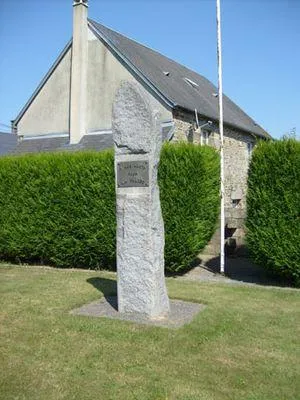 Monument aux Morts d'Étouvy