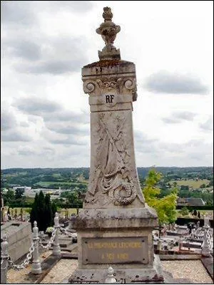 Monument aux morts 1870-1871 de Lisieux