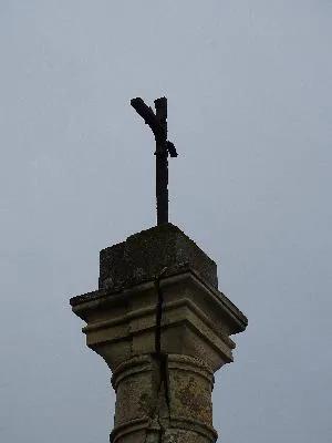 Croix de cimetière de Grandcamp-Maisy