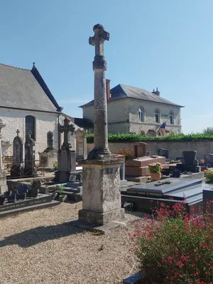 Croix de l'Église de Petiville