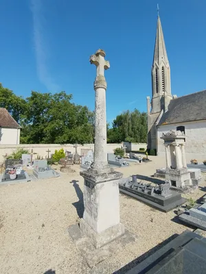 Croix de l'Église de Petiville