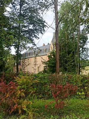 Château de Bienfaite à Saint-Martin-de-Bienfaite-la-Cressonnière