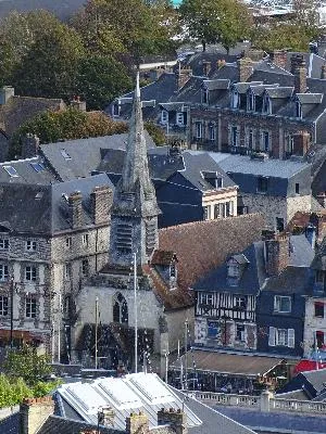 Église Saint-Étienne-des-Prés à Honfleur