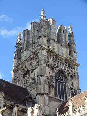 Église Saint-Jean à Caen