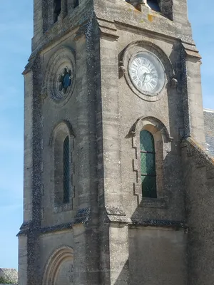 Église Saint-Laurent à Longues-sur-Mer