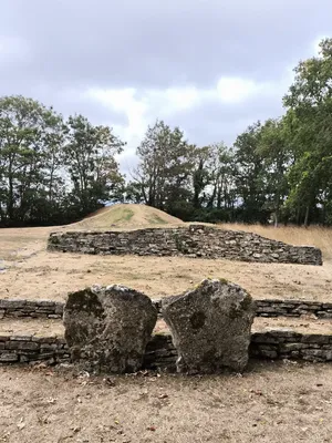 Tumulus de Colombiers-sur-Seulles
