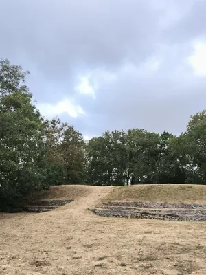 Tumulus de Colombiers-sur-Seulles