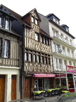 Maison 112 rue Henri-Chéron à Lisieux