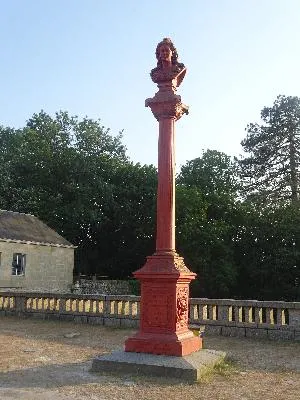 Monument du centenaire de la Révolution à Vire