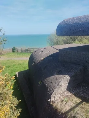Poste de commandement de tir à Longues-sur-Mer