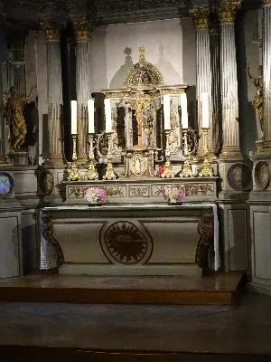 Maître-autel de la Chapelle Notre-Dame-de-Grâce à Équemauville