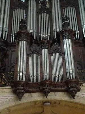 Orgue de tribunes de l'Église Saint-Étienne de Caen