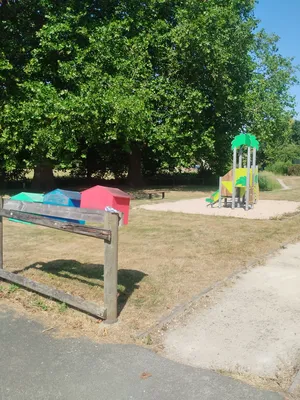 Aire de Jeux d'Hérouvillette
