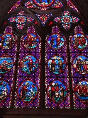 Vitrail Baie A dans la Cathédrale Notre-Dame de Bayeux