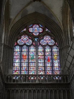 Vitrail Baie I dans la Cathédrale Notre-Dame de Bayeux