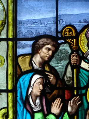Vitrail Baie 7 : Sainte-Geneviève et Saint-Germain-l'Auxerrois dans l'Église Saint-Denis à Cambremer