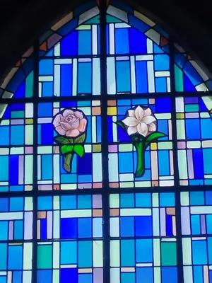 Vitrail Baie 2 de l'Église de la Nativité-de-Notre-Dame à Hérouvillette