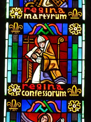 Vitrail Baie 103 : Reine du très saint rosaire, des anges, des patriarches... dans la Chapelle du Petit Lourdes à Hérouville-Saint-Clair