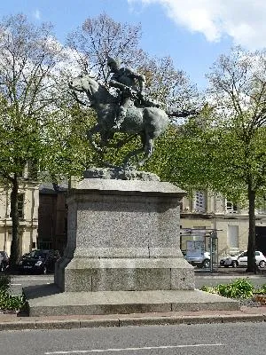Statue de Duguesclin à Caen