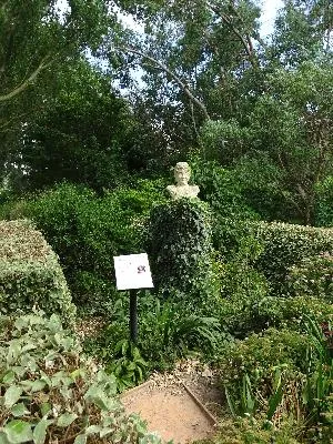 Statue de La Comtesse d’Aulnoy à Honfleur