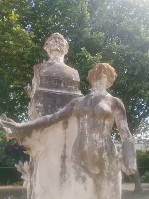 Statue Jean-Antoine Houdon à Lisieux