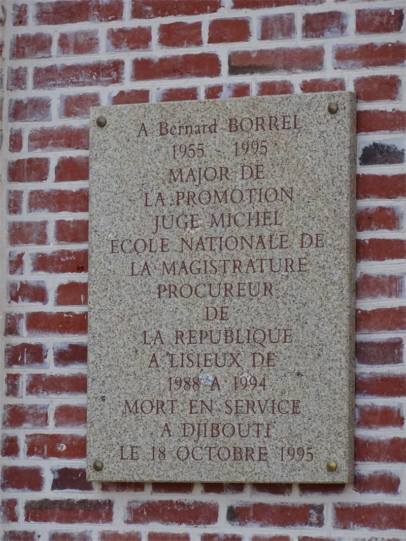Plaque Bernard Borrel de Lisieux