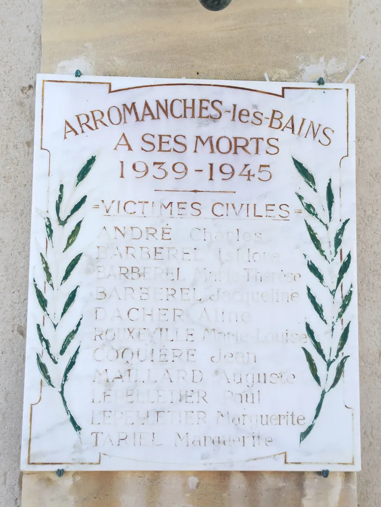 Plaque aux Victimes civiles 1939-1945 d'Arromanches-les-Bains
